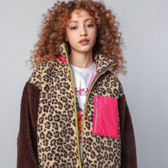 Sundae School Tiger Mom Fleece with Pink Pocket - S - Picture 8 of 8